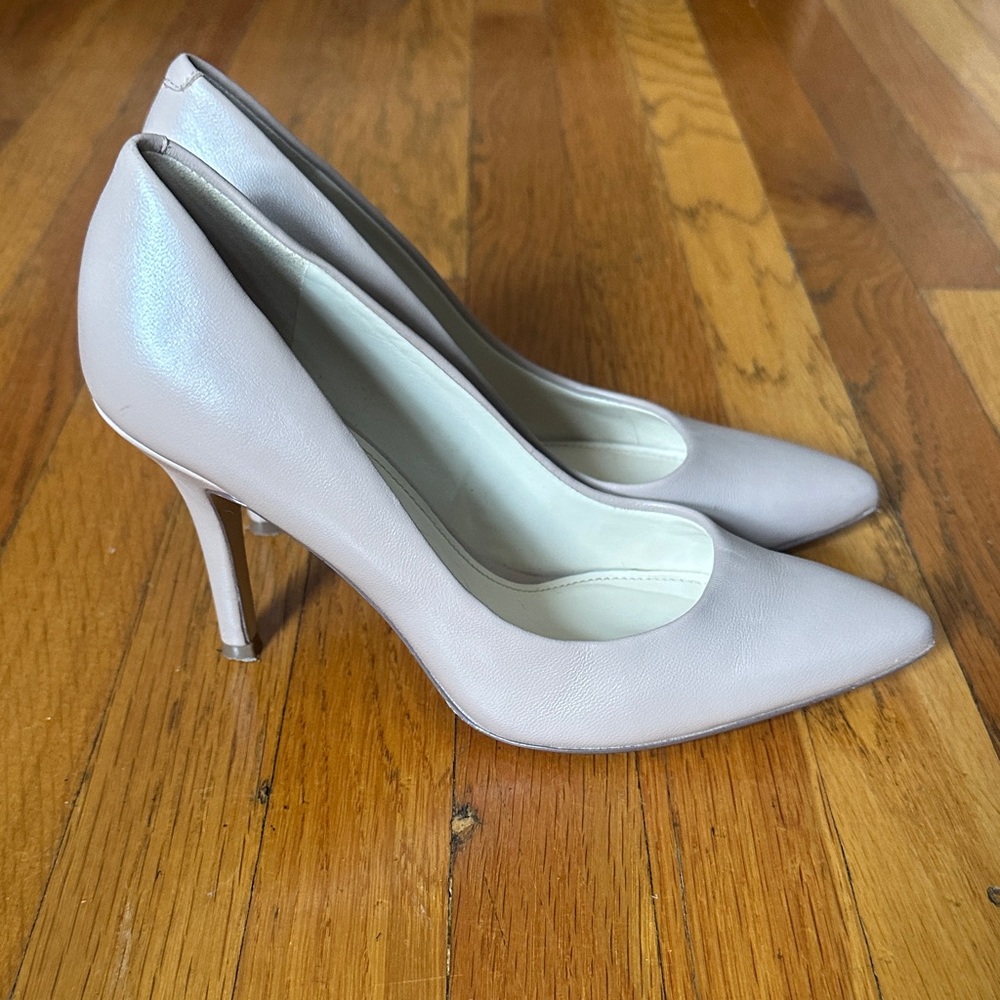 Nine West Women's Pointed Toe Pumps